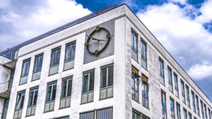 Foto Haus Fassade Immobilie Gewerbe Buero Stadt Hannover RKS Real Estate Modernisierungen